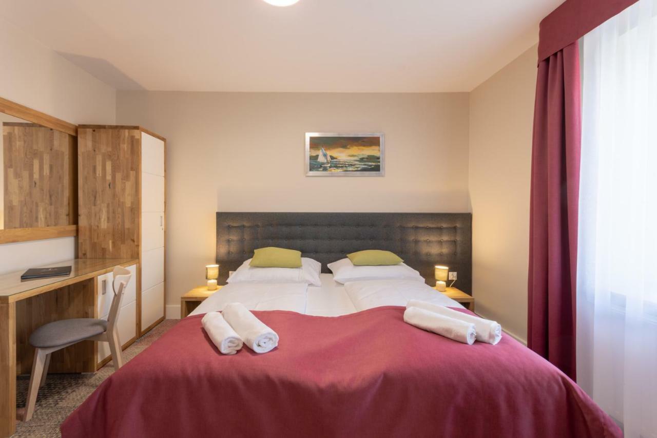 Marina Pallatium Premium Floor Kamien Pomorski Kültér fotó